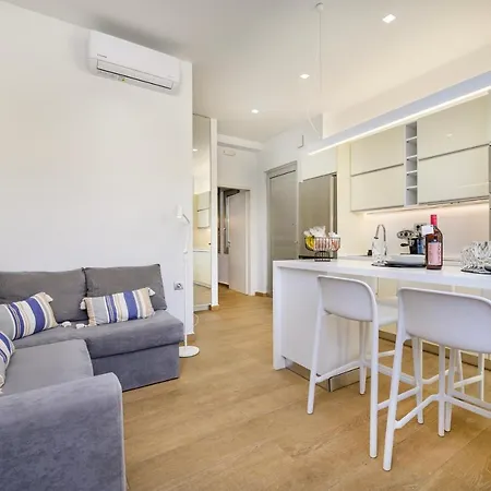 Michelangelo Luxury Apartamento Cós