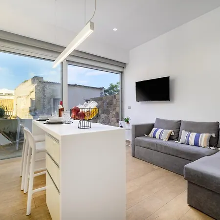 Апартаменты Michelangelo Luxury